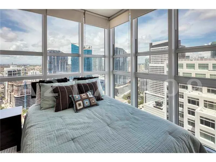 The Plaza on Brickell North #3700 image #12
