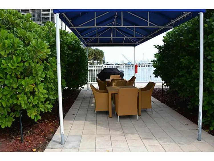 Skyline On Brickell #601 image #20