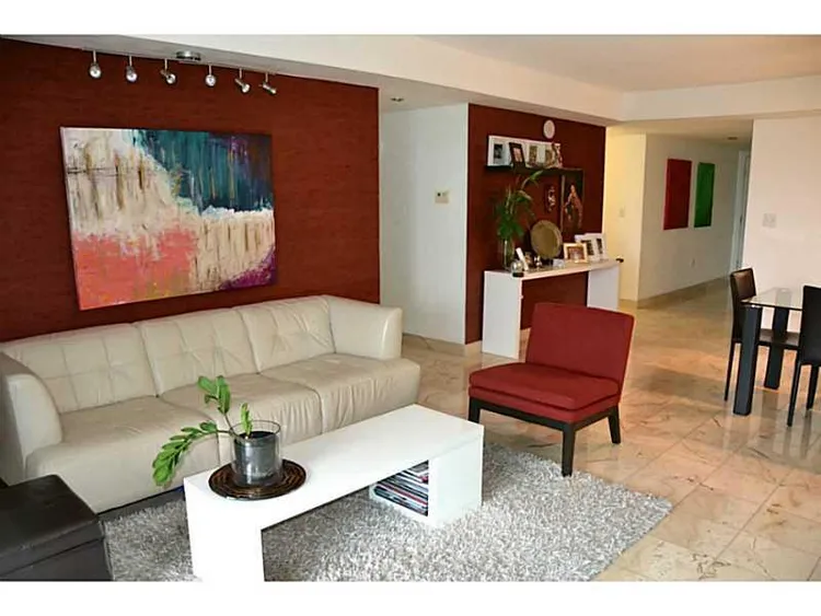 Skyline On Brickell #601 image #9