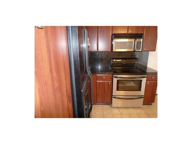 Brickell Harbour #3F image #9