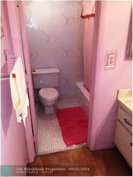 Hallmark of Hollywood #1812 image #13