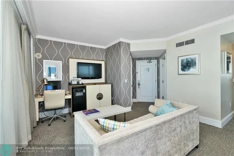 Fontainebleau II Tresor #1703 image #10