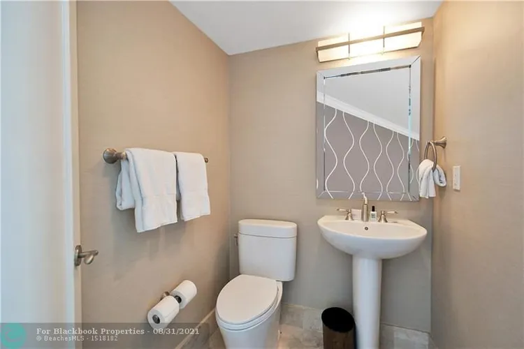 Fontainebleau II Tresor #1703 image #14