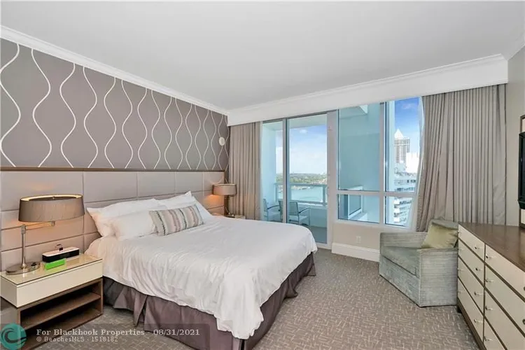 Fontainebleau II Tresor #1703 image #15