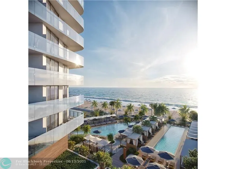 Four Seasons Private Residences #1607 image #9