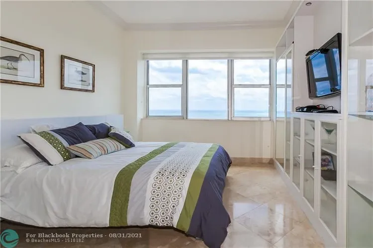 Parker Dorado #1709 image #9