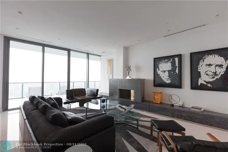 Apogee #1902 image #6