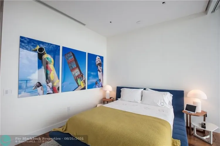 Apogee #1902 image #8