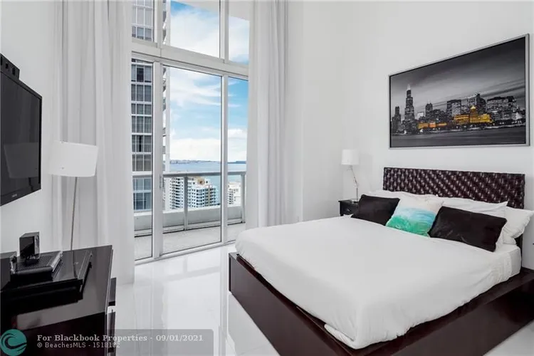 Icon Brickell III (W Miami) #4002 image #18