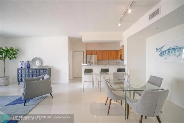 The Residences at Merrick Park #E-515 image #6