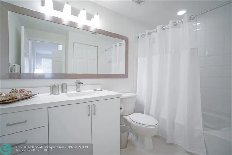 The Residences at Merrick Park #W-509 image #11