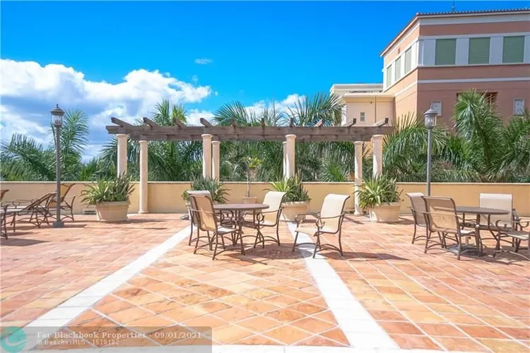 The Residences at Merrick Park #W-509 image #23