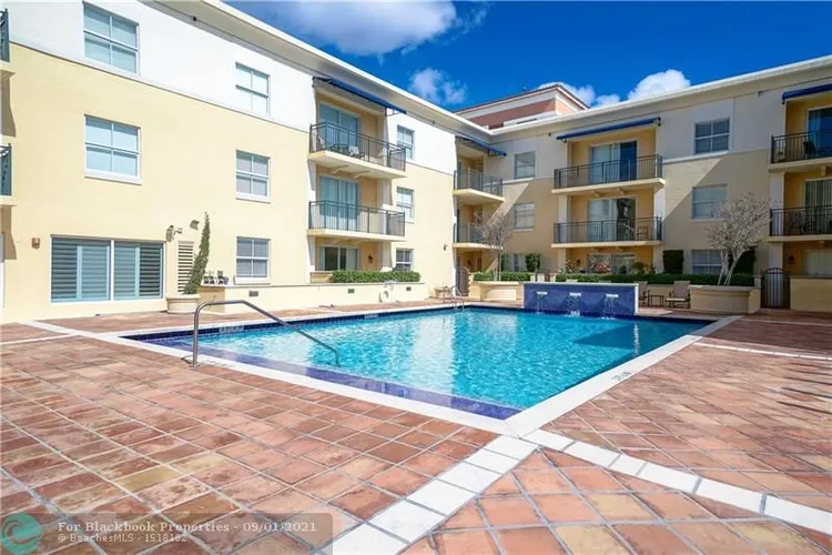 The Residences at Merrick Park #W-509 image #24