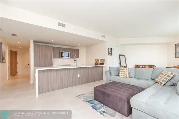 Tiffany House #506 image #18