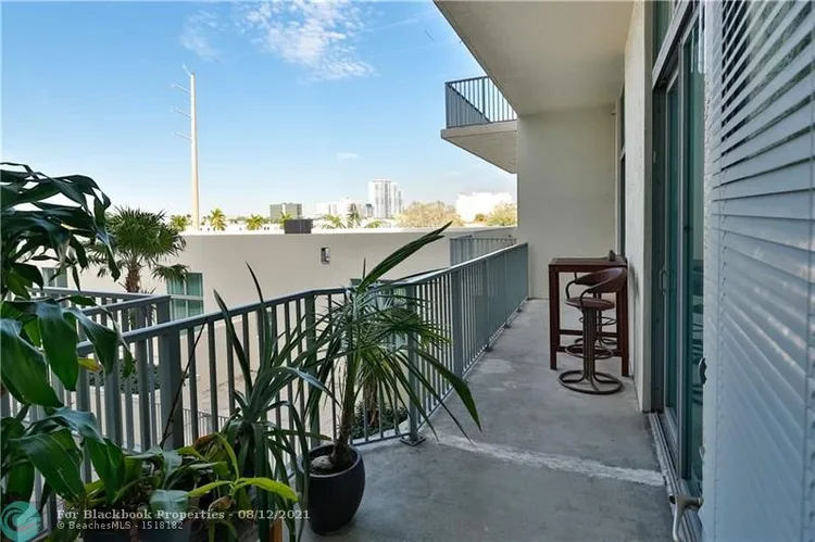 The Lofts at Hollywood Station #308 image #22