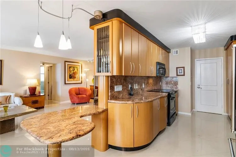 La Mer Estates #906E image #12