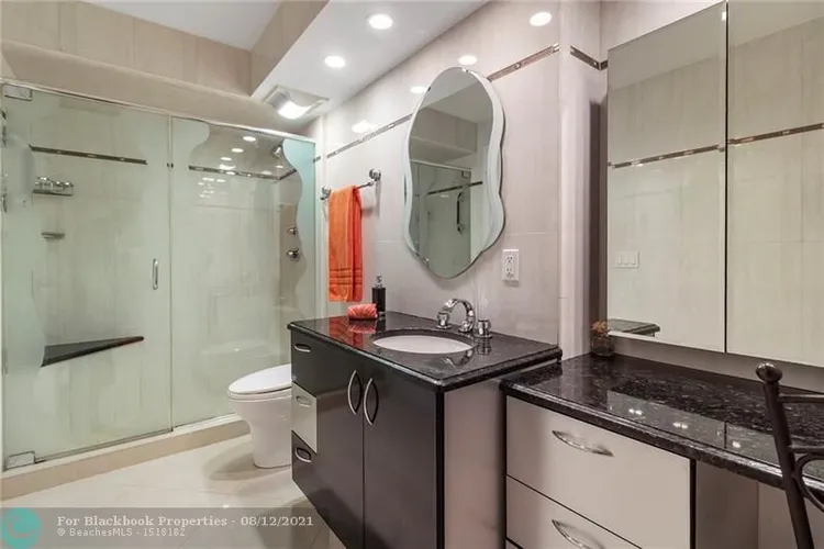 La Mer Estates #906E image #22