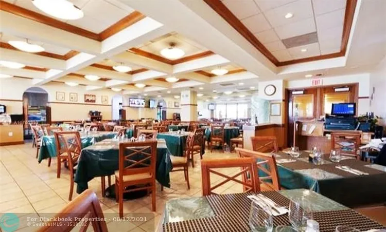 La Mer Estates #906E image #29