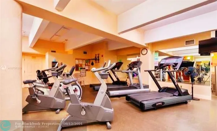 La Mer Estates #906E image #31