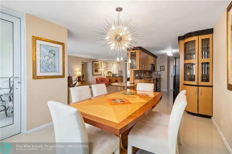 La Mer Estates #906E image #8