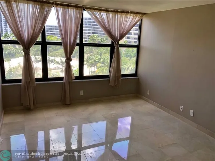 Olympus Towers and Marina #714 image #31