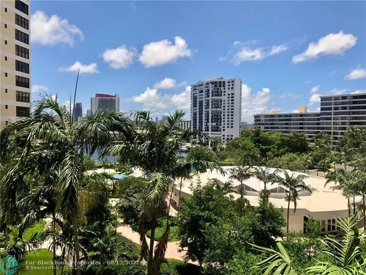 Olympus Towers and Marina #714 image #47