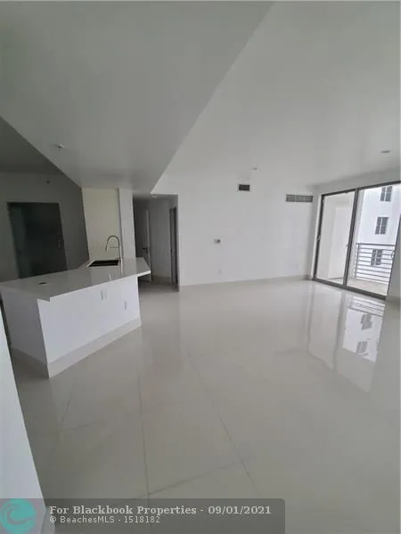 Radius #819 image #12