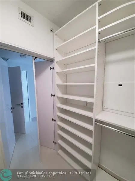 Radius #819 image #26