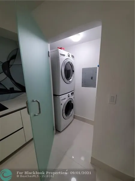 Radius #819 image #8