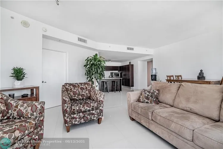 Quantum on the Bay #2312 image #10