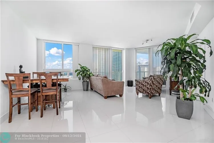 Quantum on the Bay #2312 image #18