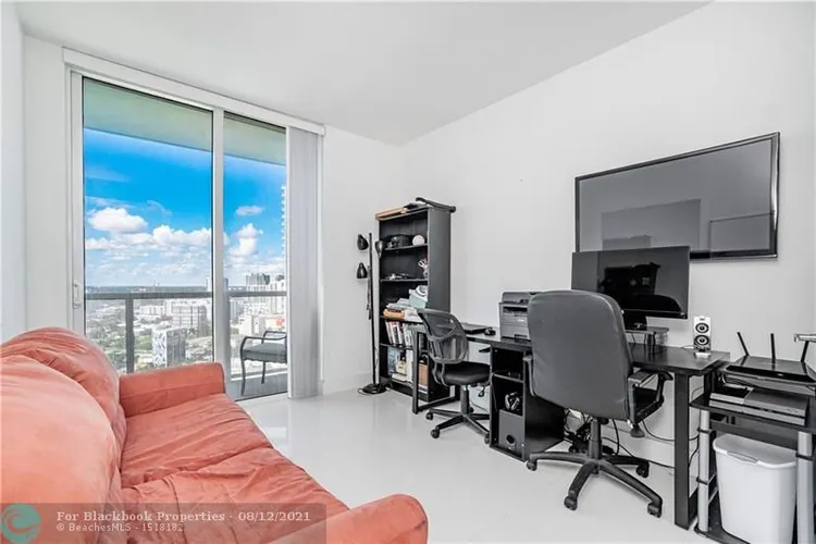 Quantum on the Bay #2312 image #19