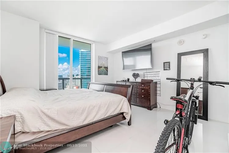 Quantum on the Bay #2312 image #24