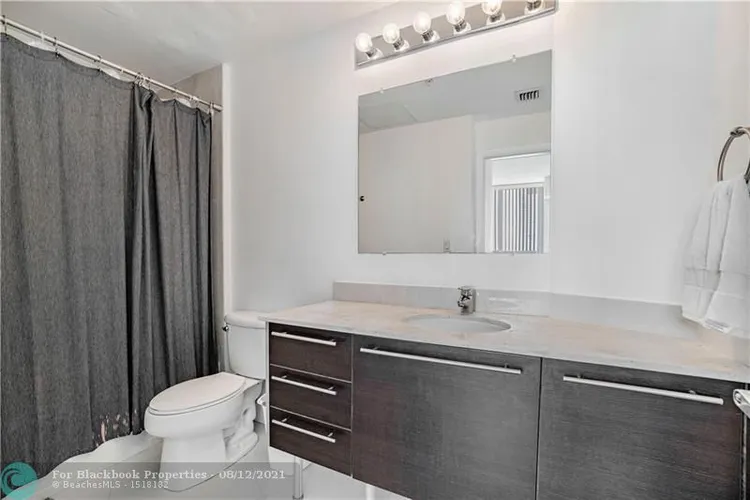 Quantum on the Bay #2312 image #28