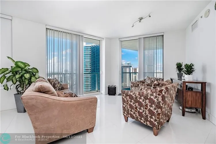 Quantum on the Bay #2312 image #7