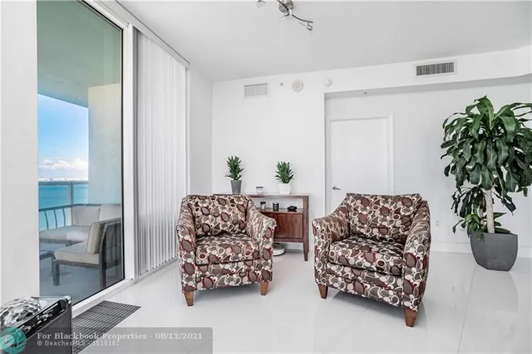 Quantum on the Bay #2312 image #9