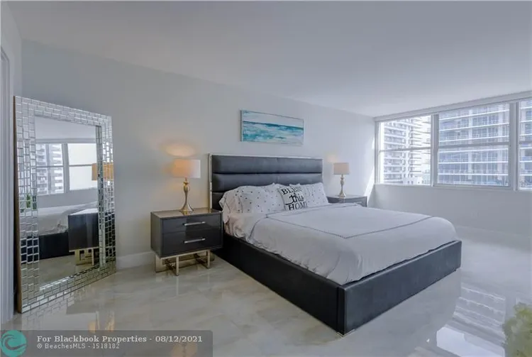 Royal Embassy #7H image #12