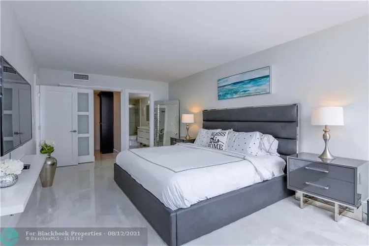 Royal Embassy #7H image #13