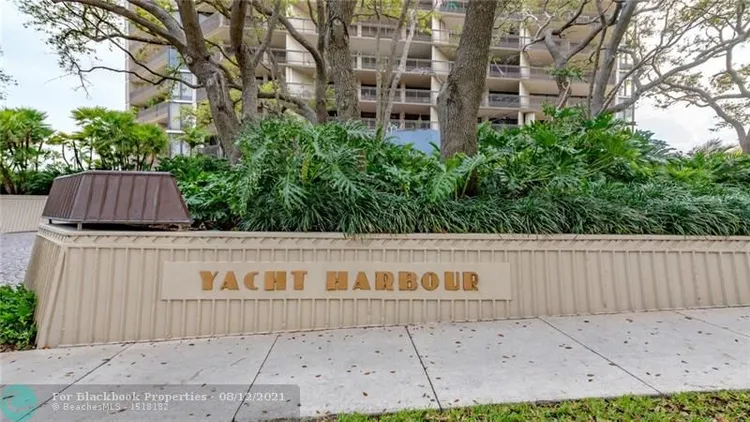 Yacht Harbour #7A image #22