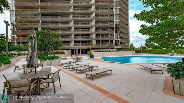 Yacht Harbour #7A image #26