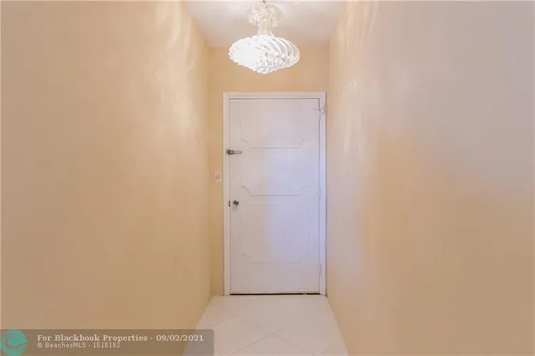 Coral Ridge Towers #1012 image #12