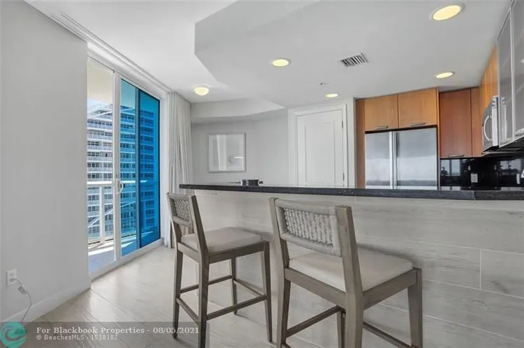 Hilton Q Club #1517 image #14