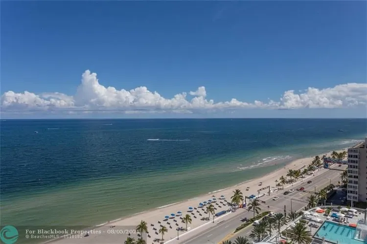 Hilton Q Club #1517 image #18