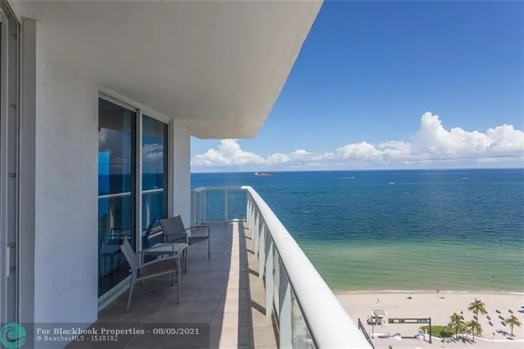 Hilton Q Club #1517 image #34