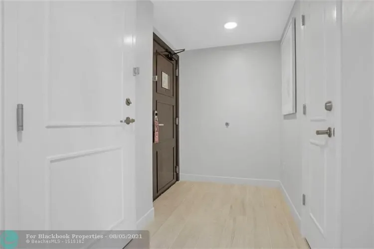 Hilton Q Club #1517 image #36