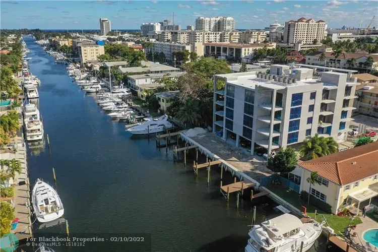 Harbors Edge #302 image #14