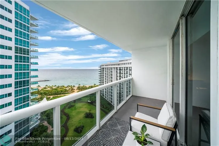 Harbour House #1432 image #15