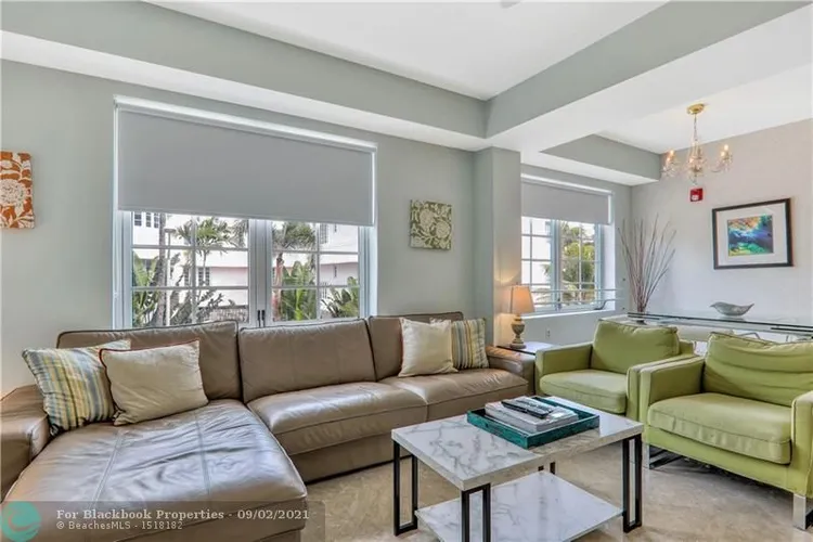 Carlyle Condo Hotel #3C image #12