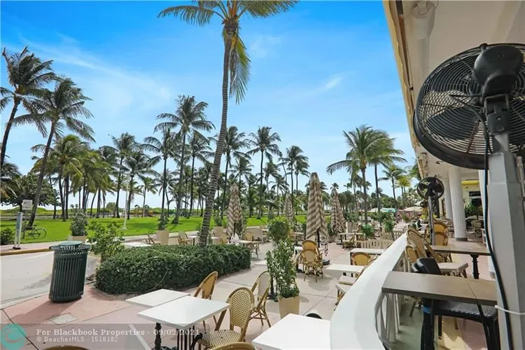 Carlyle Condo Hotel #3C image #27