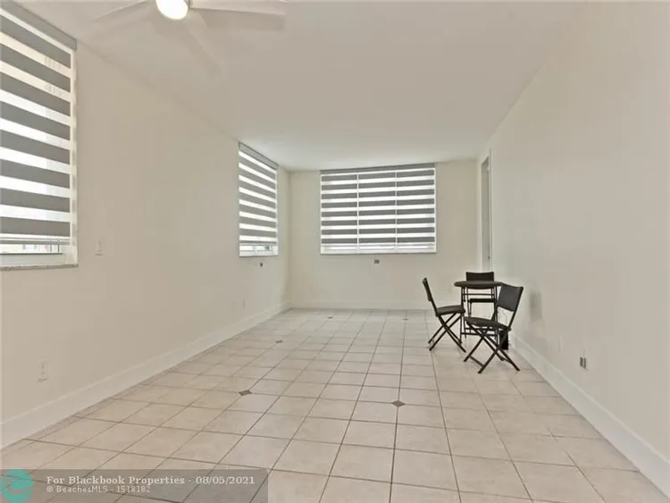 Oxford Towers #106 image #13